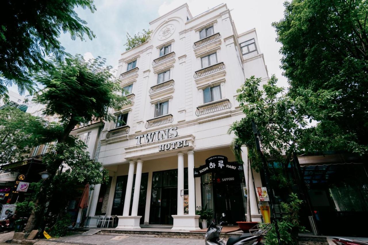 Twins Hotel Хошимін Екстер'єр фото