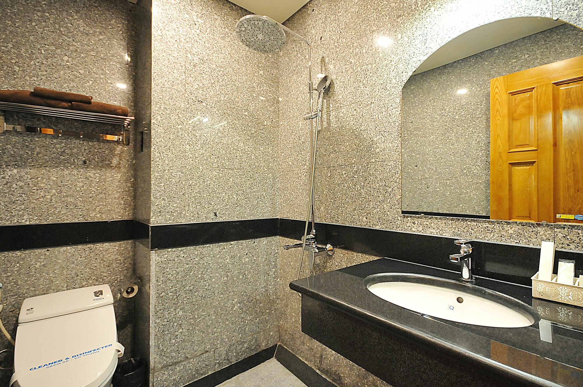 Twins Hotel Хошимін Екстер'єр фото